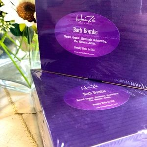 ⚫️ 3 for $30 • Organic Bath Bombs